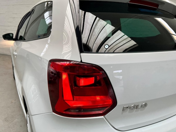 Used Volkswagen Polo 2015 for sale - 75333969: Photo 38