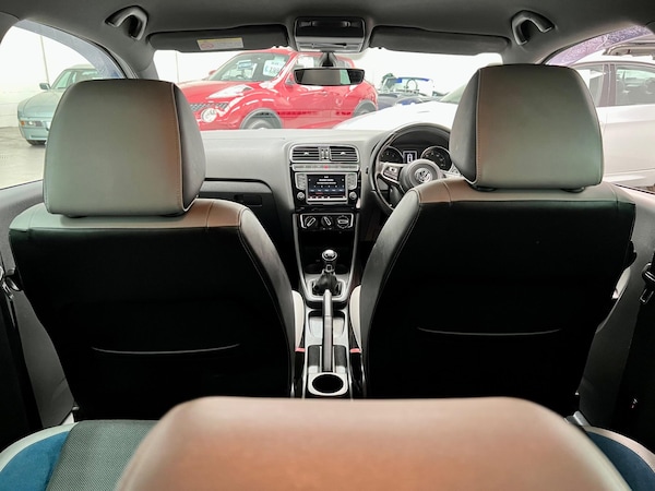 Used Volkswagen Polo 2015 for sale - 75333969: Photo 39