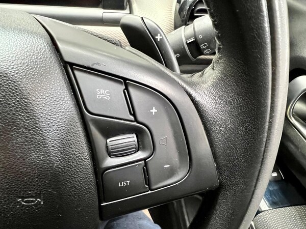 Used Citroen C4 Cactus 2016 for sale - 76214218: Photo 19