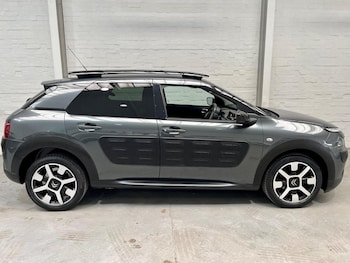 Used Citroen C4 Cactus 2016 for sale - 76214218: Photo 2
