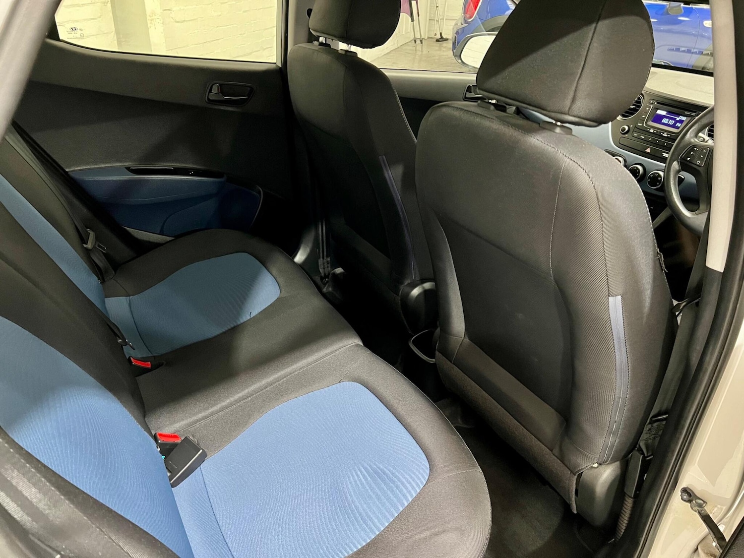 Used Hyundai i10 2014 for sale - 76549855: Photo 45