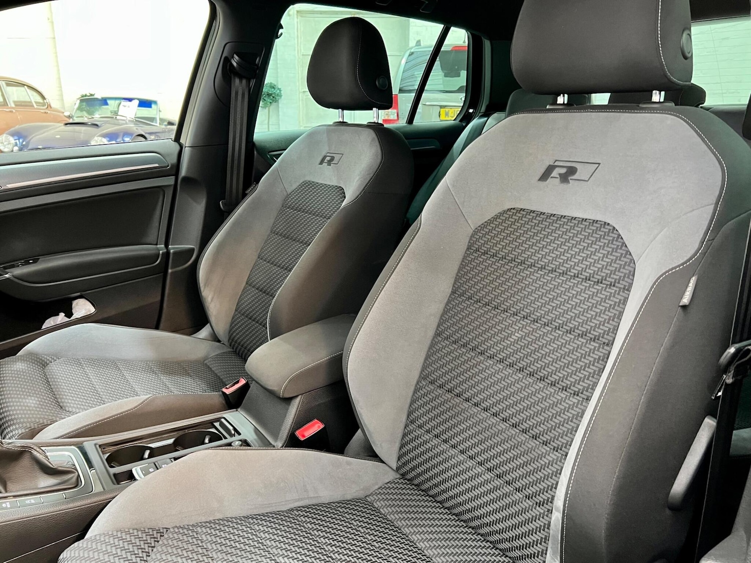 Used Volkswagen Golf 2019 for sale - 77925060: Photo 39