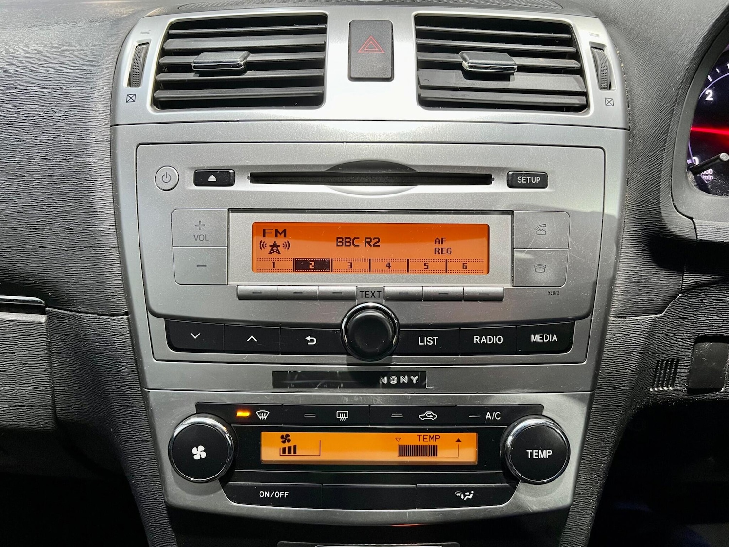 Used Toyota Avensis 2012 for sale - 77468285: Photo 14