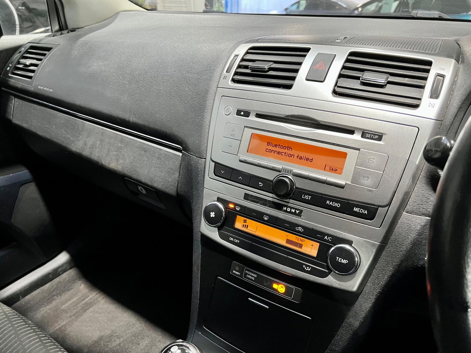 Used Toyota Avensis 2012 for sale - 77468285: Photo 19