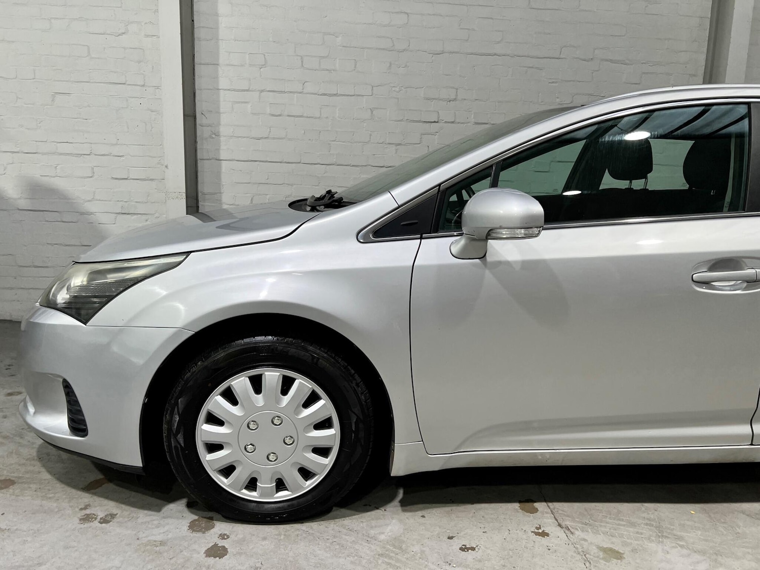 Used Toyota Avensis 2012 for sale - 77468285: Photo 21