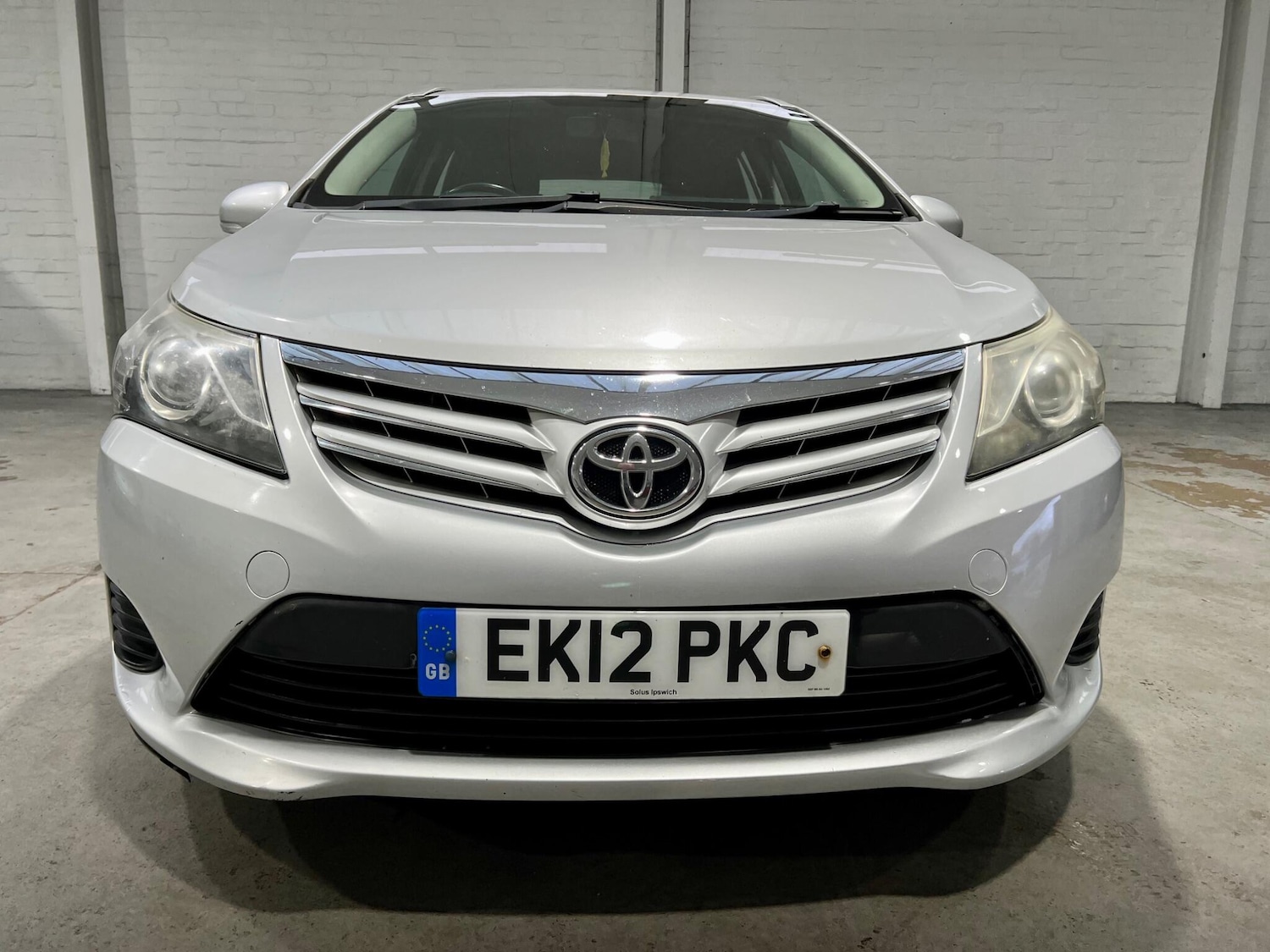 Used Toyota Avensis 2012 for sale - 77468285: Photo 4