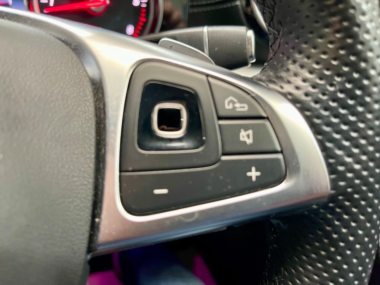 Used Mercedes-Benz E Class 2018 for sale - 77549319: Photo 22