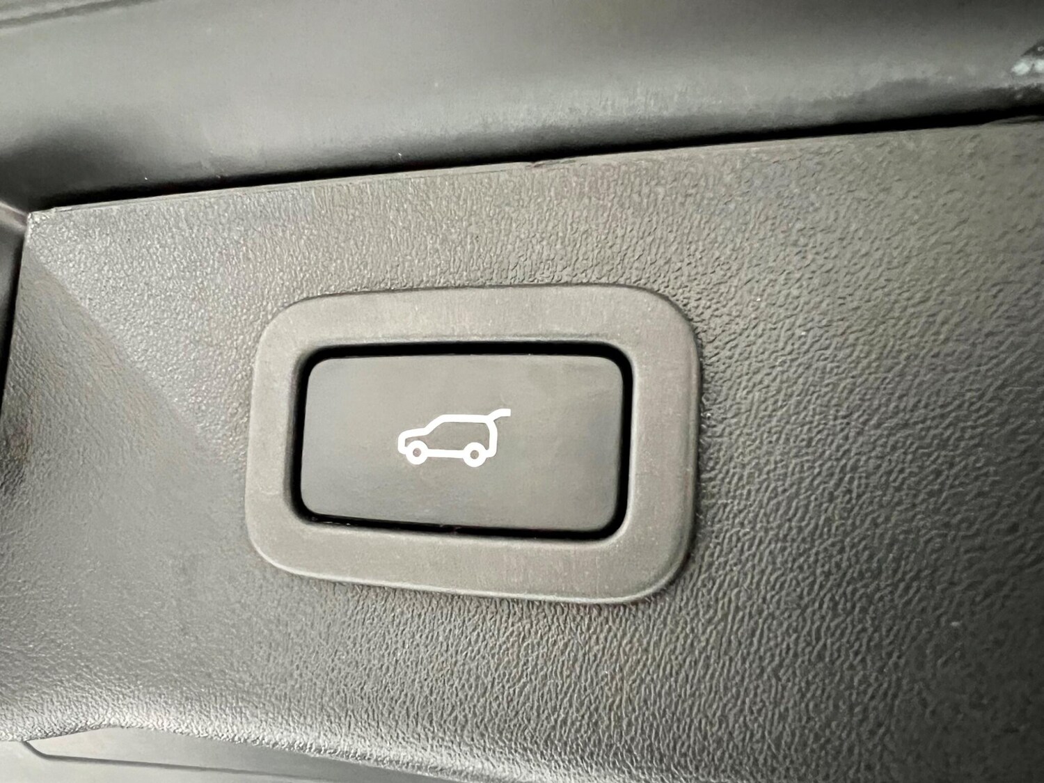 Used Jaguar XF 2020 for sale - 76136023: Photo 34