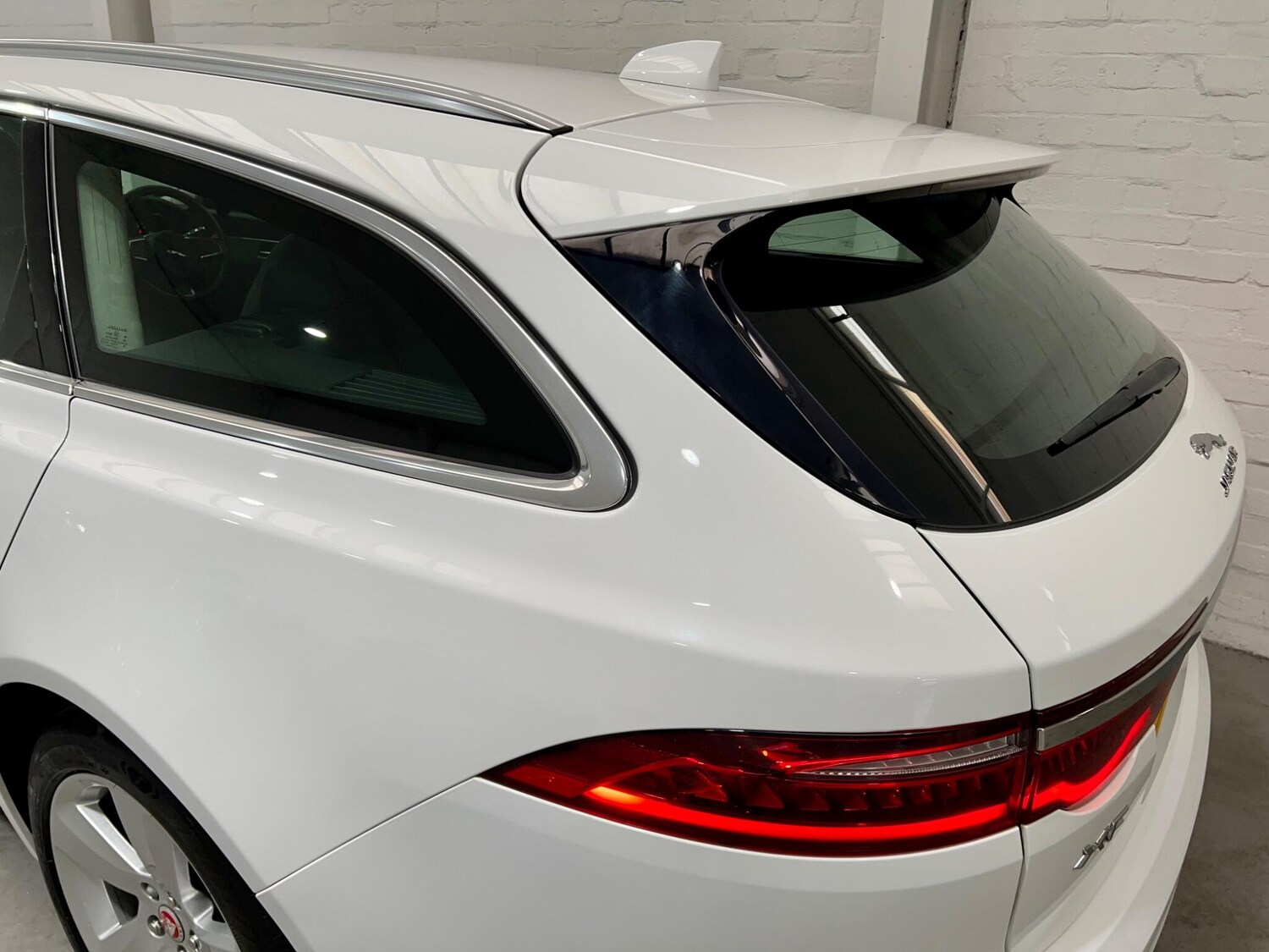 Used Jaguar XF 2020 for sale - 76136023: Photo 37