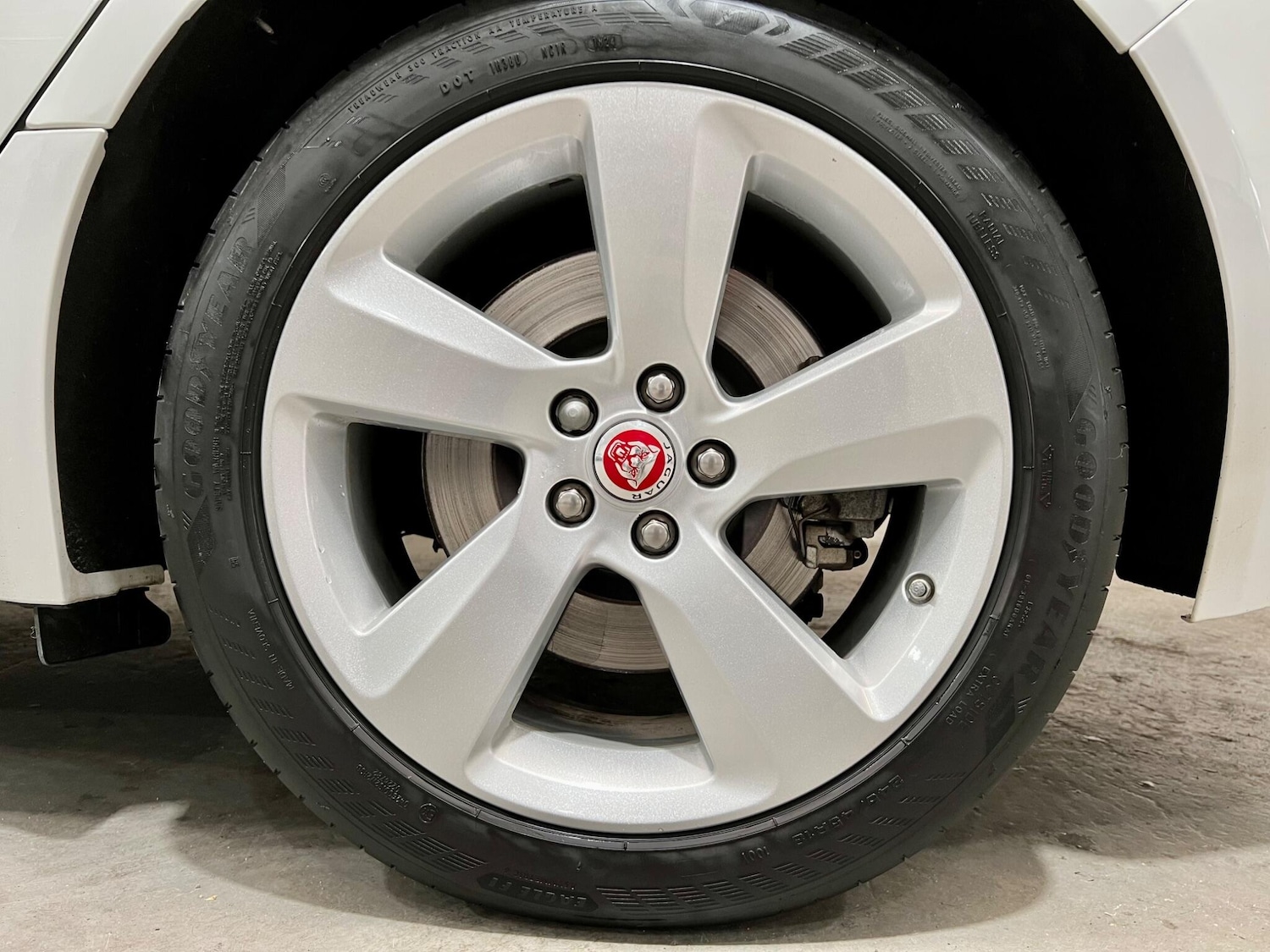 Used Jaguar XF 2020 for sale - 76136023: Photo 71