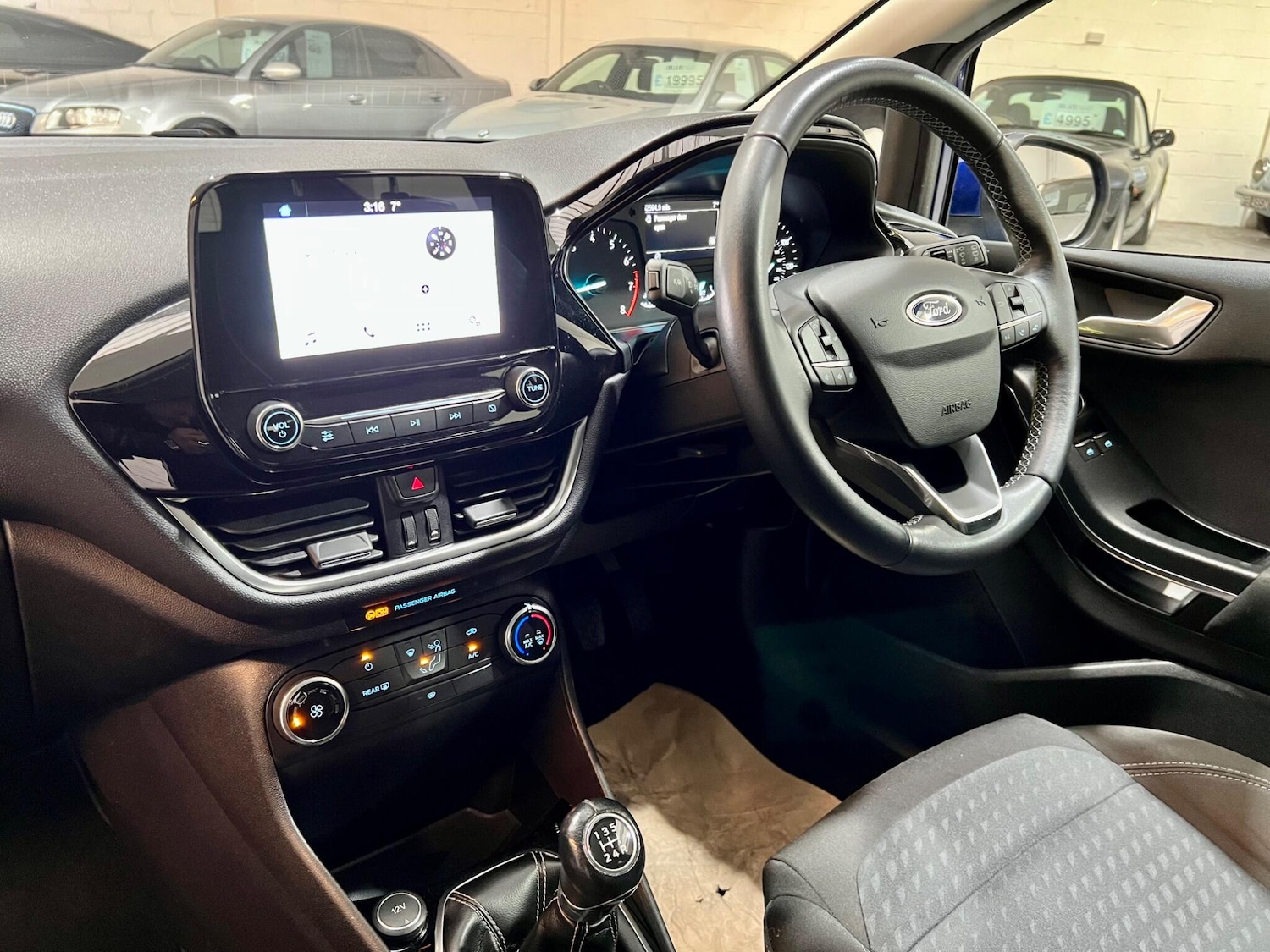 Used Ford Fiesta 2017 for sale - 76592738: Photo 18