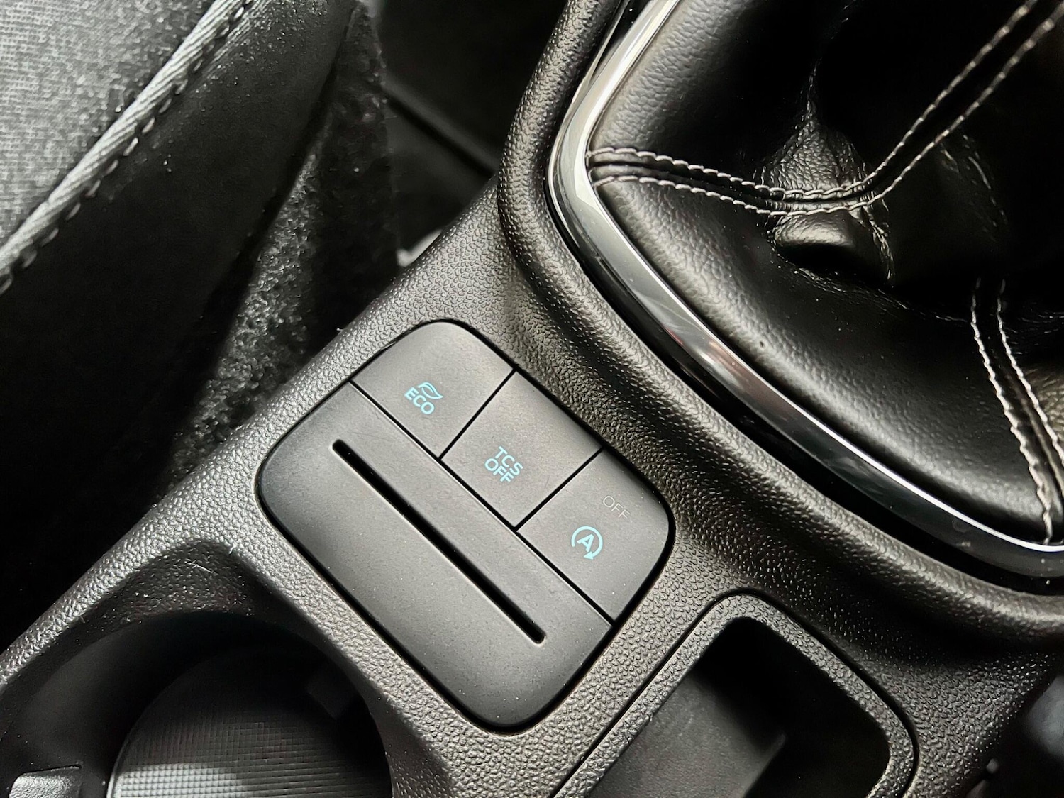 Used Ford Fiesta 2017 for sale - 76592738: Photo 35