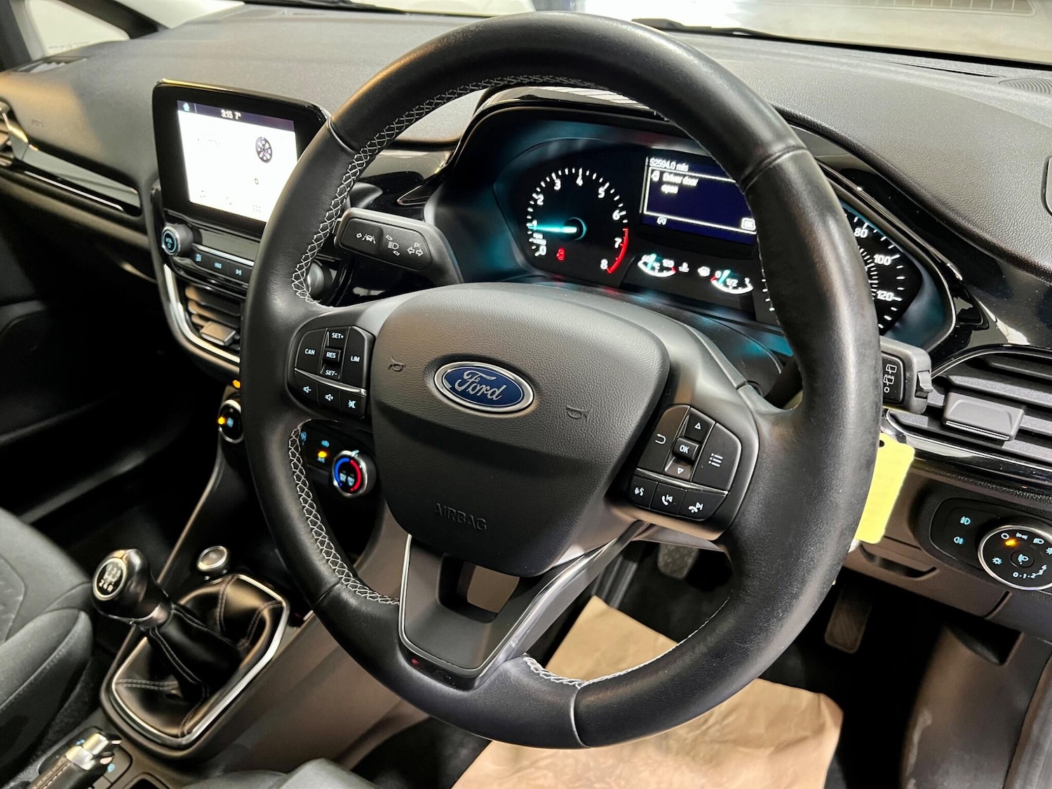 Used Ford Fiesta 2017 for sale - 76592738: Photo 5