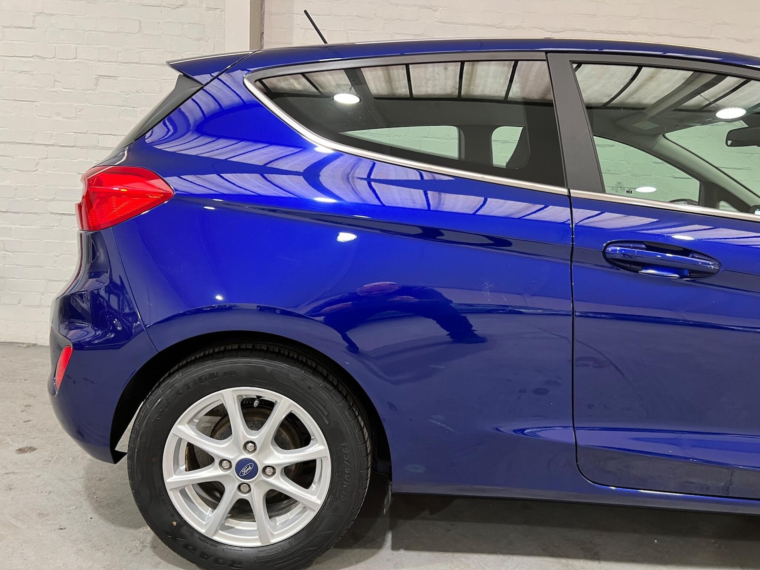 Used Ford Fiesta 2017 for sale - 76592738: Photo 9