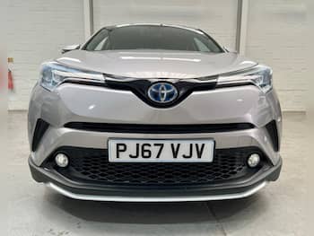Used Toyota C-HR 2017 for sale - 79780801: Photo