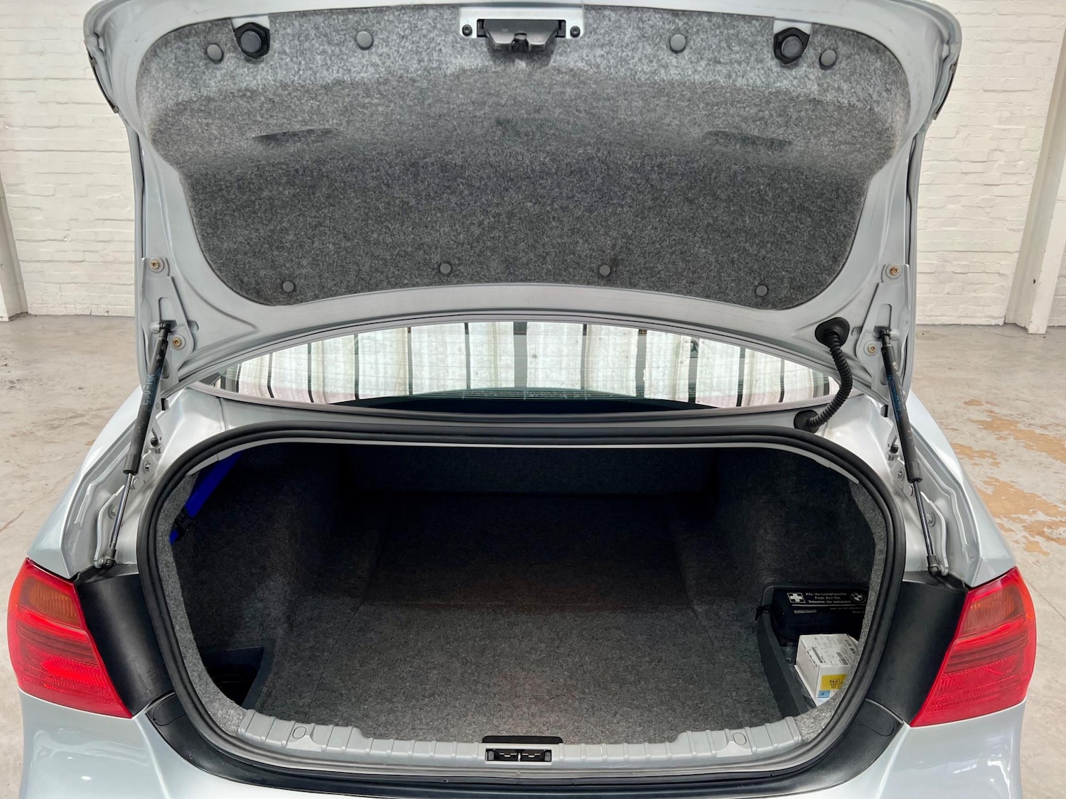 Vehicle 75