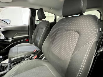 Used Ford Fiesta 2019 for sale - 79751425: Photo