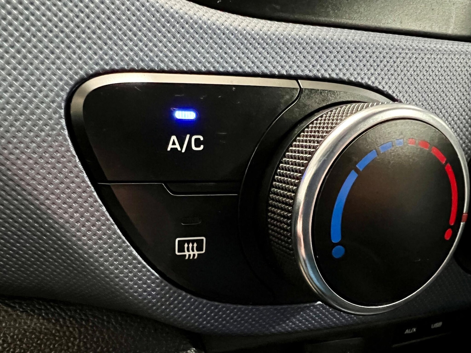 Used Hyundai i10 for sale - 76994949: Photo 7