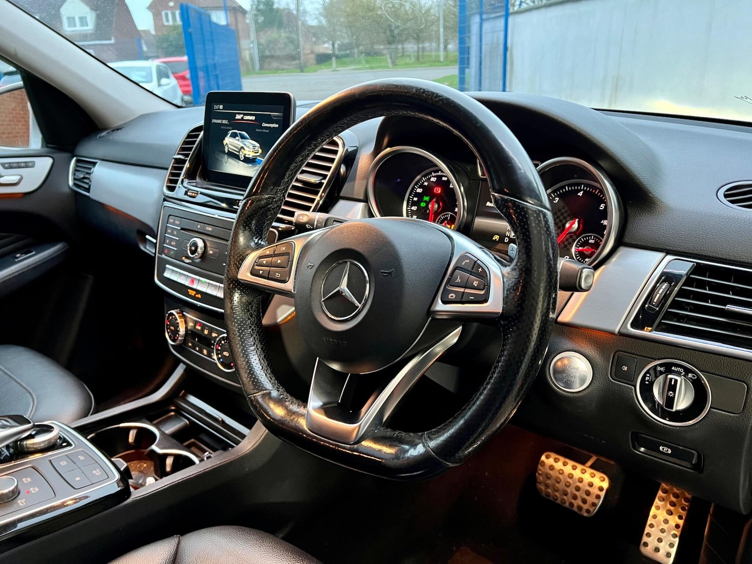 Used Mercedes-Benz GLE 2016 for sale - 77040825: Photo 4