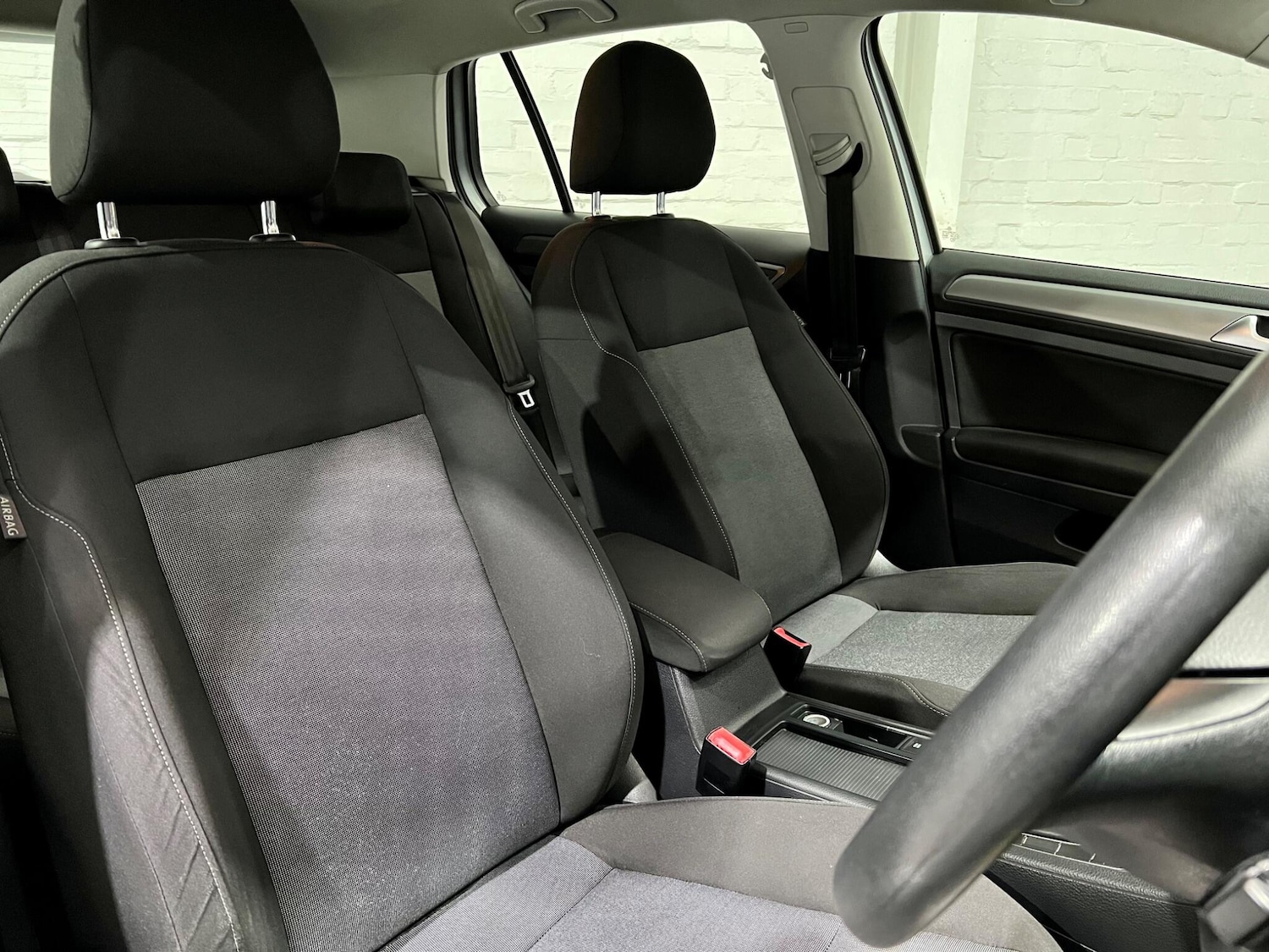 Used Volkswagen Golf 2013 for sale - 77633317: Photo 11