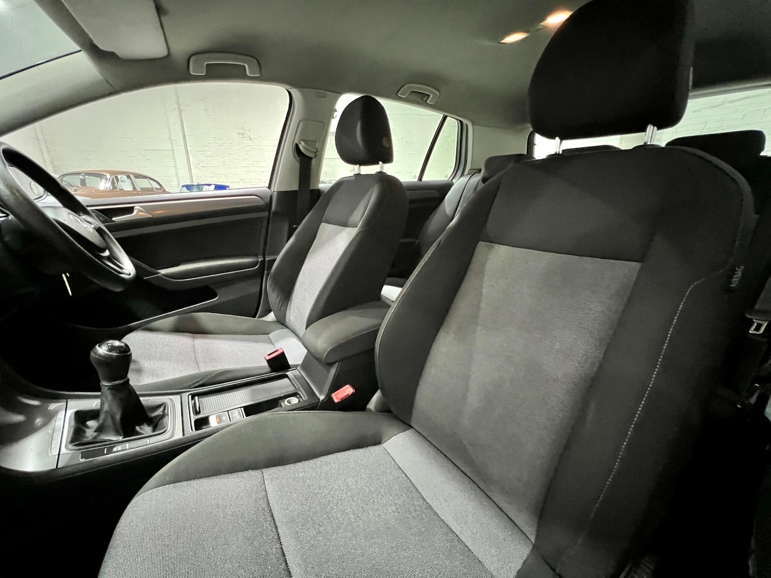 Used Volkswagen Golf 2013 for sale - 77633317: Photo 3