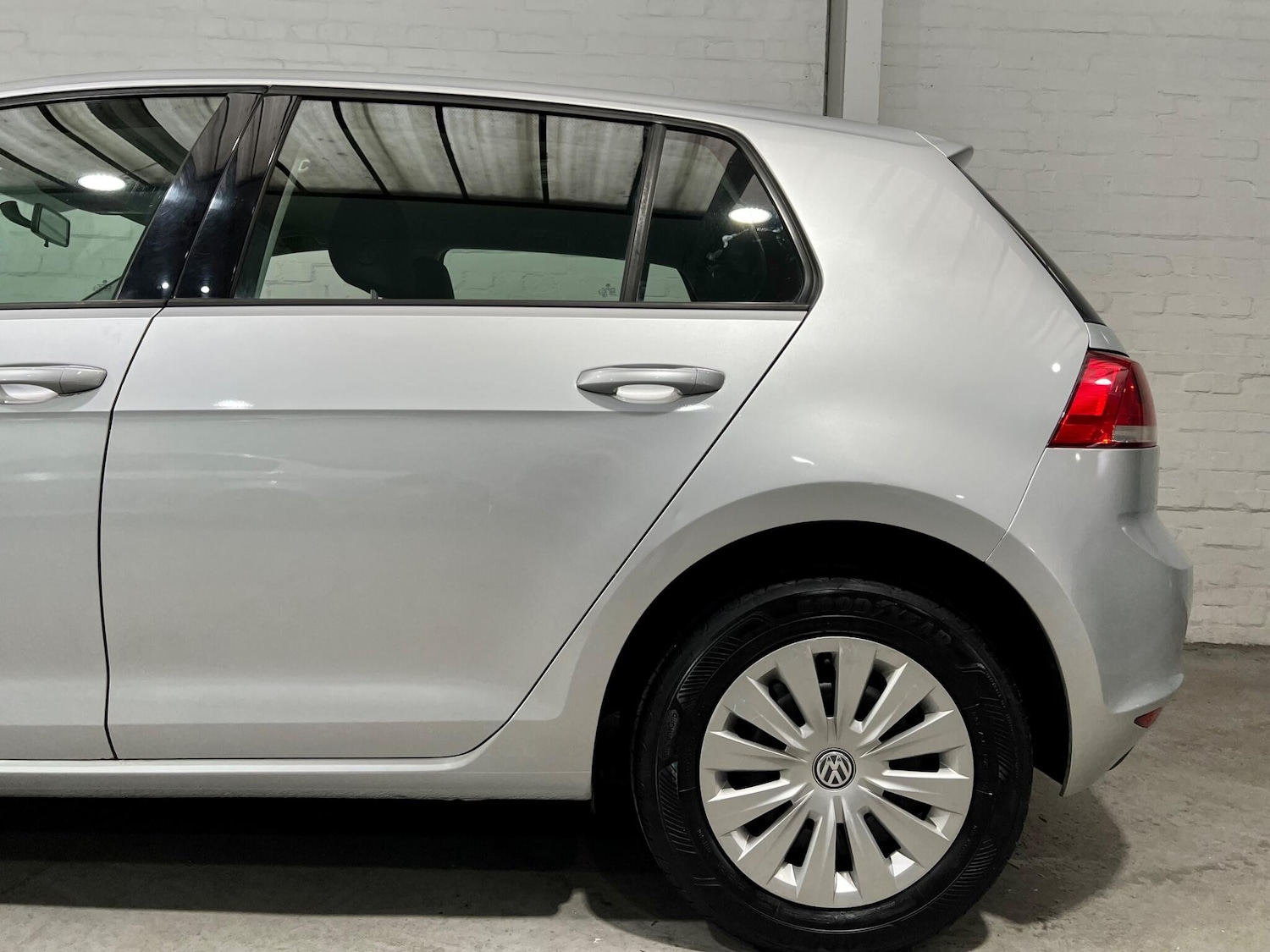 Used Volkswagen Golf 2013 for sale - 77633317: Photo 31