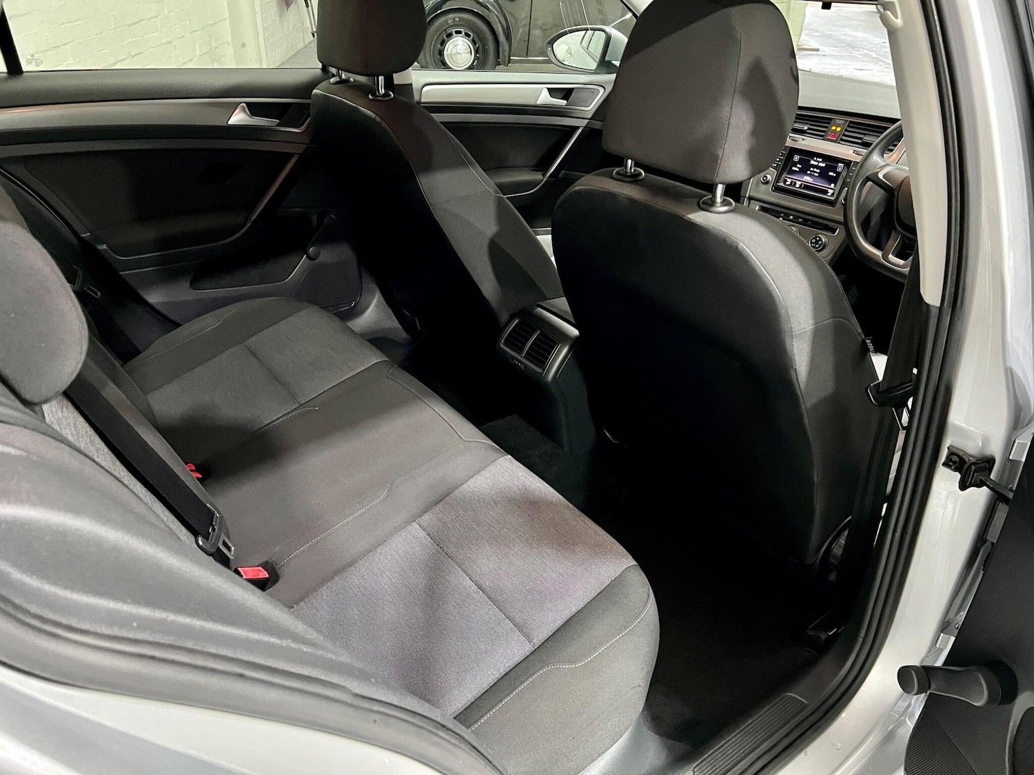 Used Volkswagen Golf 2013 for sale - 77633317: Photo 34