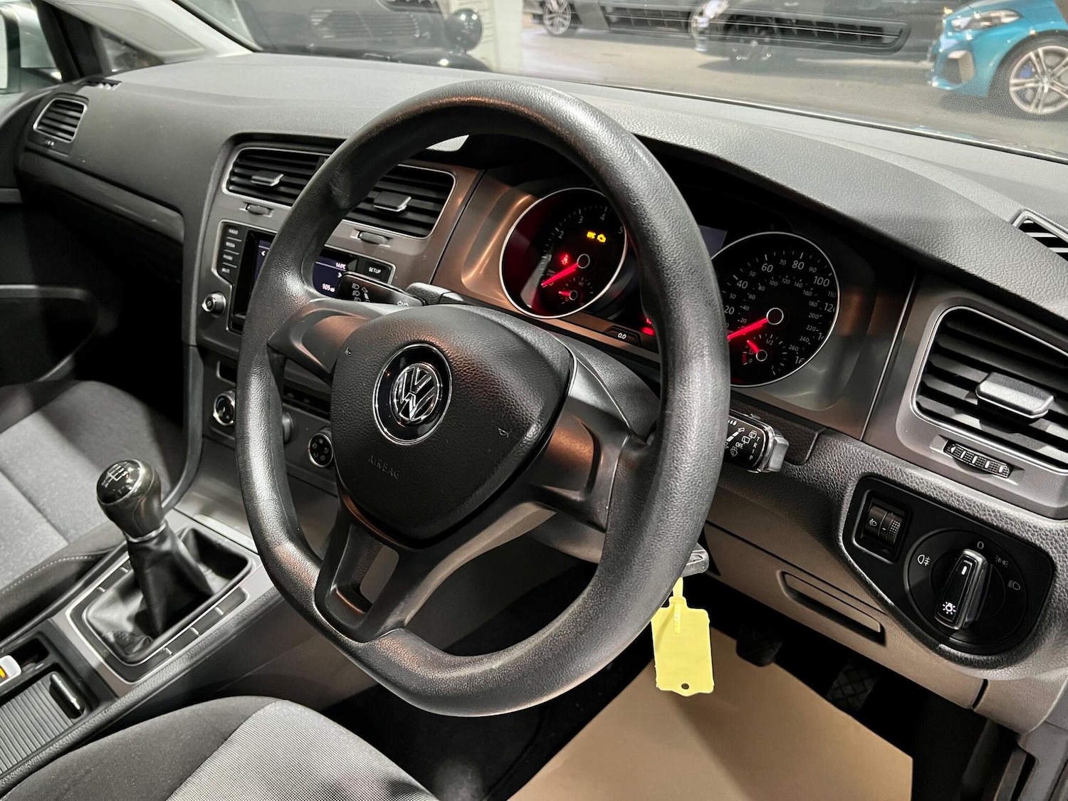 Used Volkswagen Golf 2013 for sale - 77633317: Photo 5