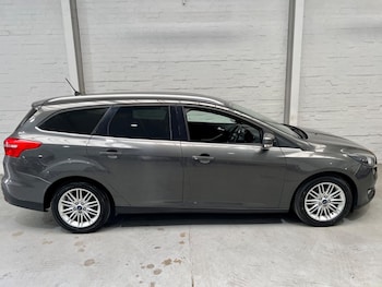 Used Ford Focus 2017 for sale - 79279498: Photo