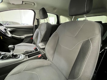 Used Ford Focus 2017 for sale - 79279498: Photo