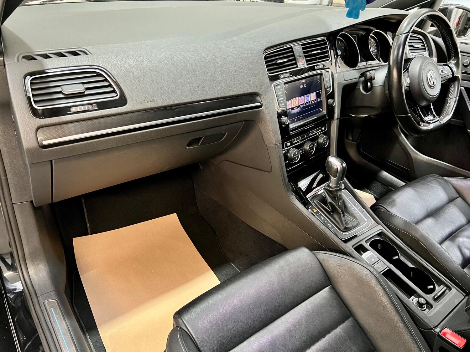 Used Volkswagen Golf 2017 for sale - 77016365: Photo 46