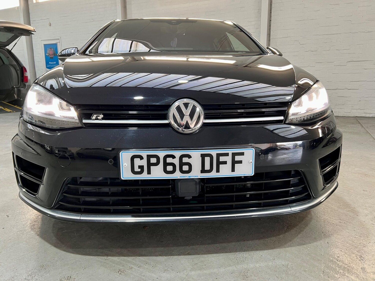 Used Volkswagen Golf 2017 for sale - 77016365: Photo 56