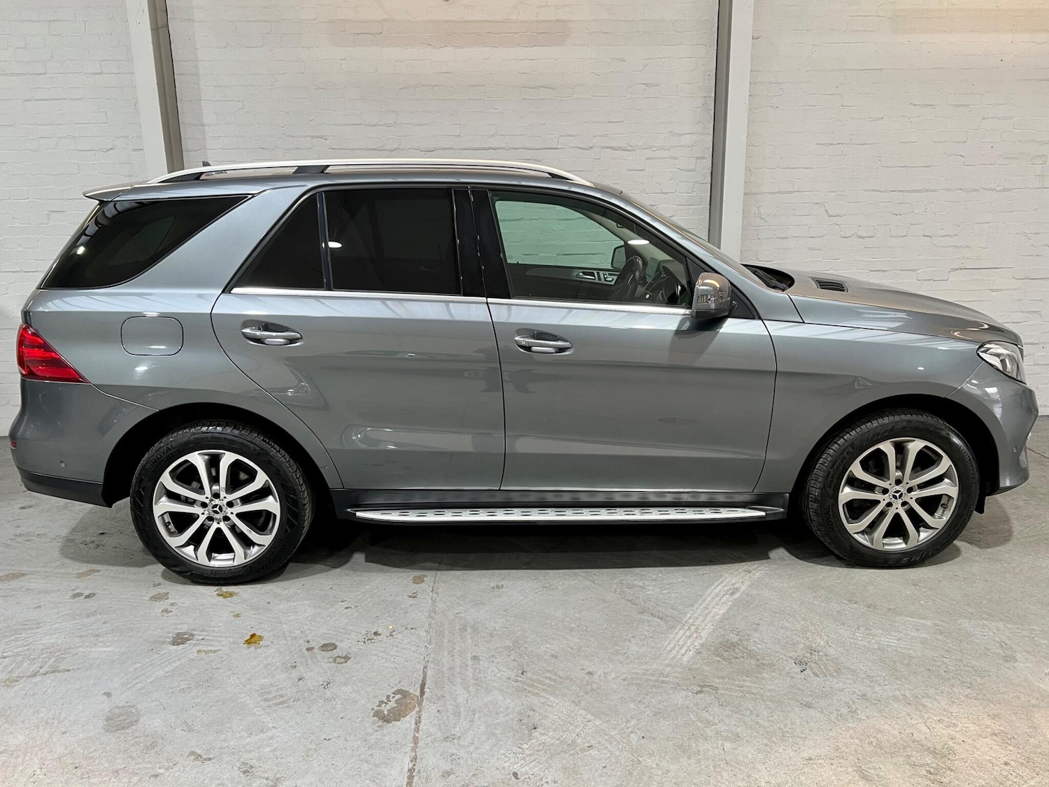 Used Mercedes-Benz GLE 2017 for sale - 77016767: Photo 2