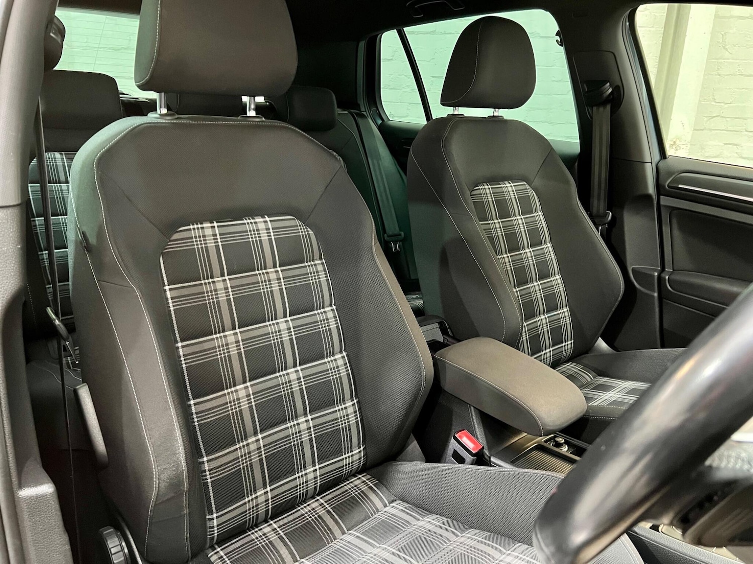 Used Volkswagen Golf 2019 for sale - 76561467: Photo 5