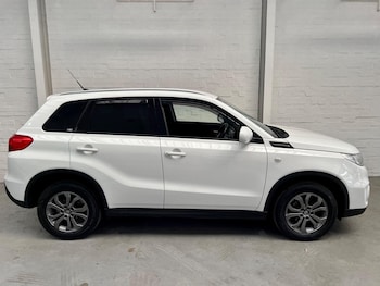 Used Suzuki Vitara 2016 for sale - 76012792: Photo 2