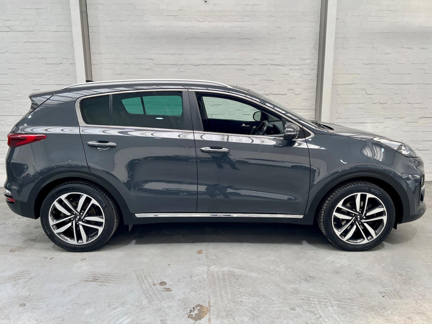 Used Kia Sportage 2019 for sale - 76109446: Photo 2