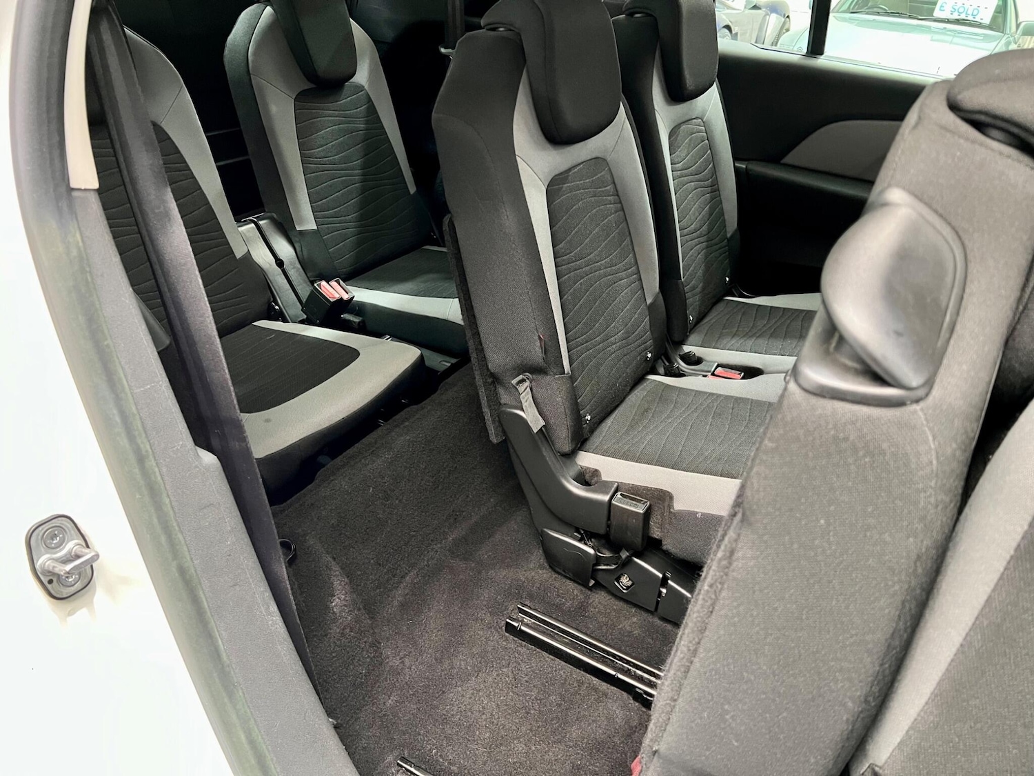 Used Citroen Grand C4 Picasso for sale - 77550382: Photo 31