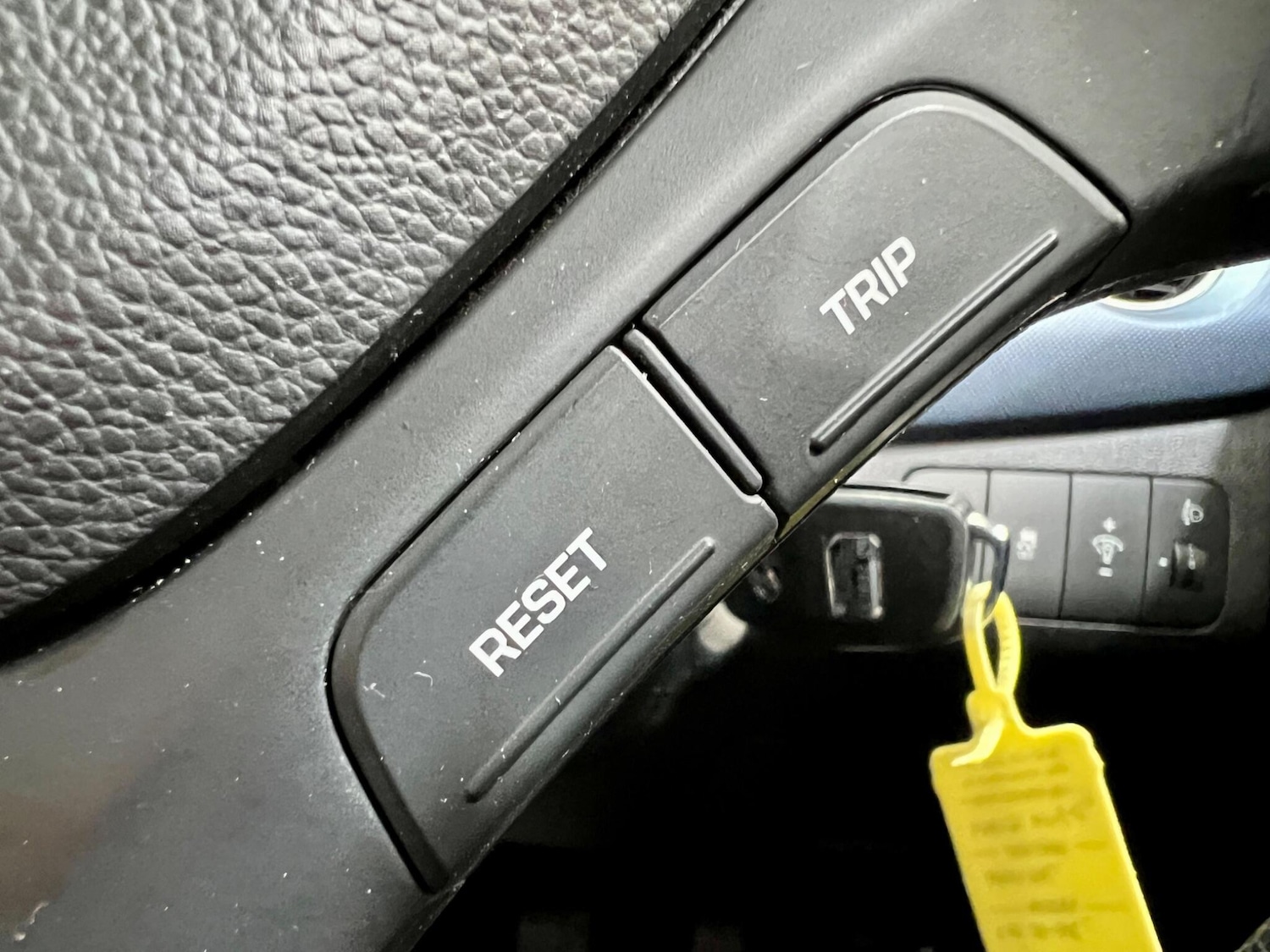 Used Hyundai i10 2015 for sale - 76667102: Photo 28