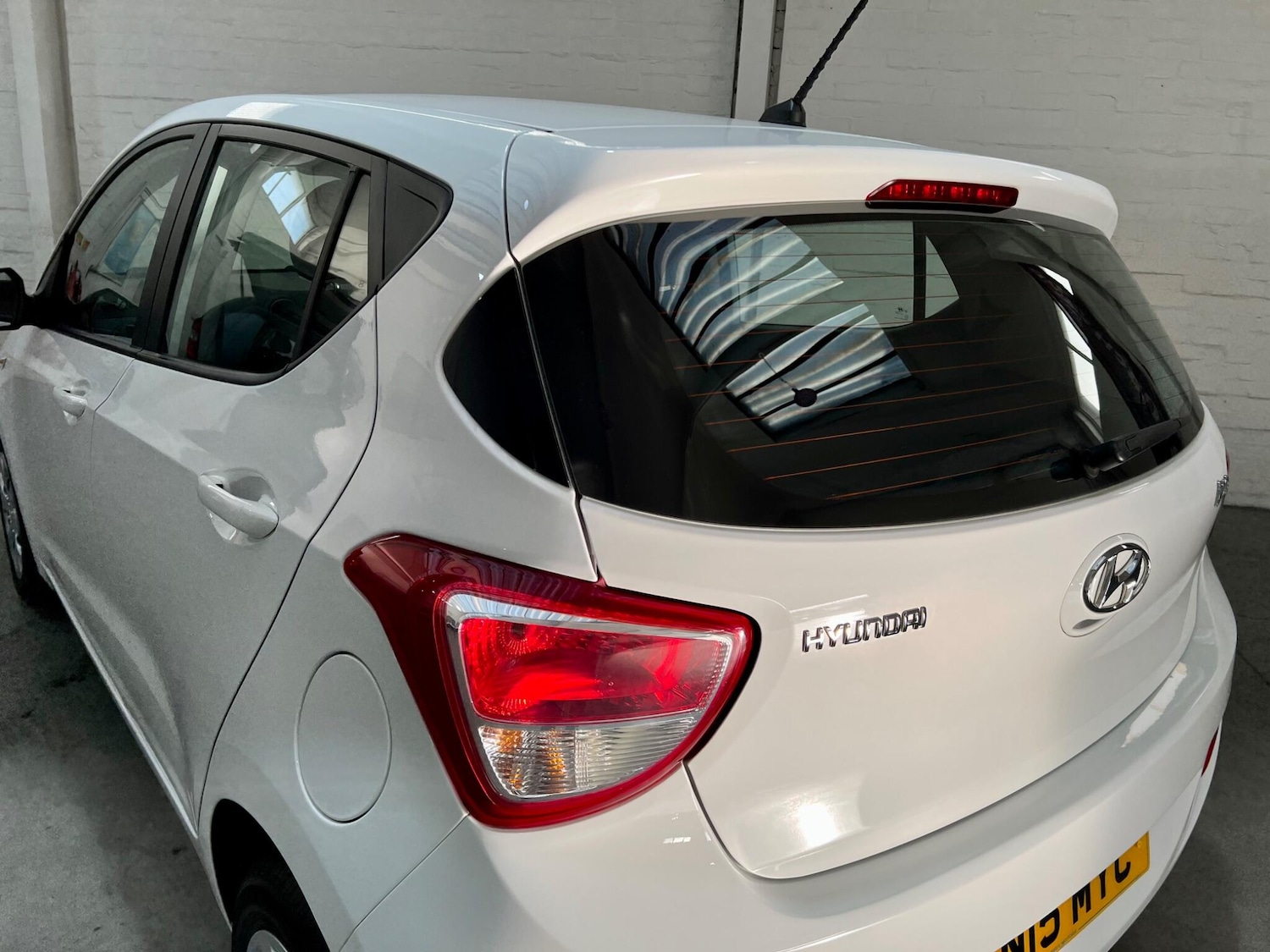 Used Hyundai i10 2015 for sale - 76667102: Photo 36