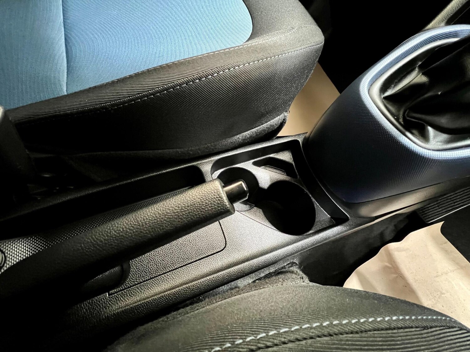 Used Hyundai i10 2015 for sale - 76667102: Photo 43