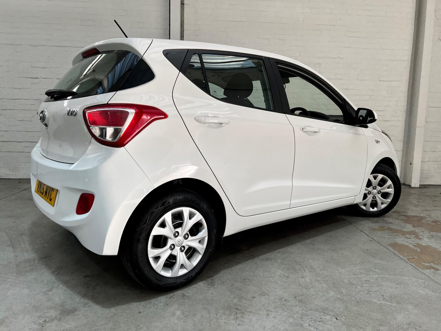 Used Hyundai i10 2015 for sale - 76667102: Photo 8
