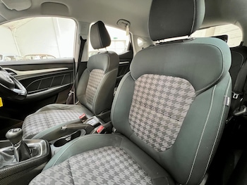 Used MG MG ZS 2018 for sale - 77977898: Photo