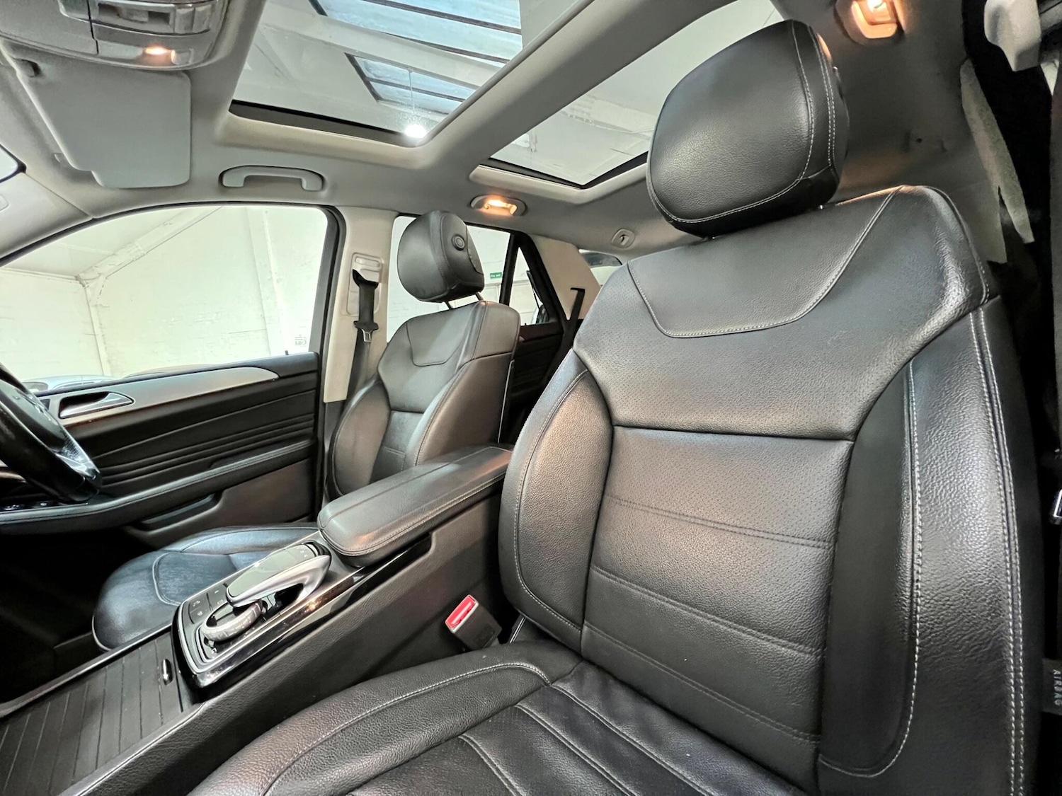 Used Mercedes-Benz GLE 2016 for sale - 77883475: Photo 3