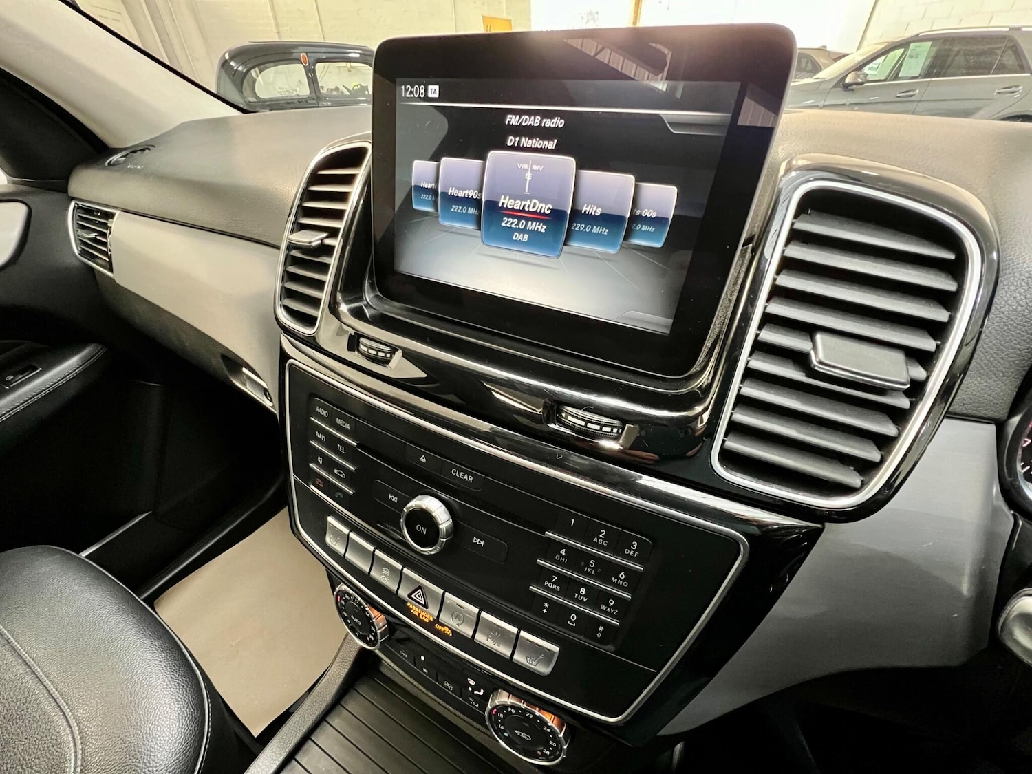 Used Mercedes-Benz GLE 2016 for sale - 77883475: Photo 59