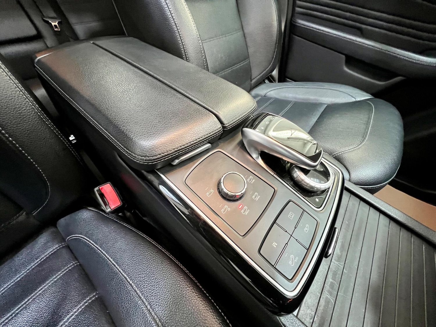 Used Mercedes-Benz GLE 2016 for sale - 77883475: Photo 62