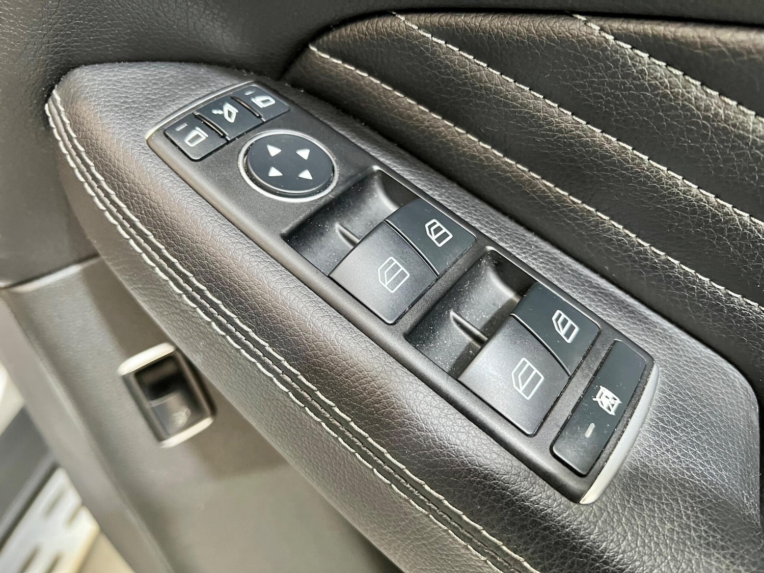 Used Mercedes-Benz GLE 2016 for sale - 77883475: Photo 71