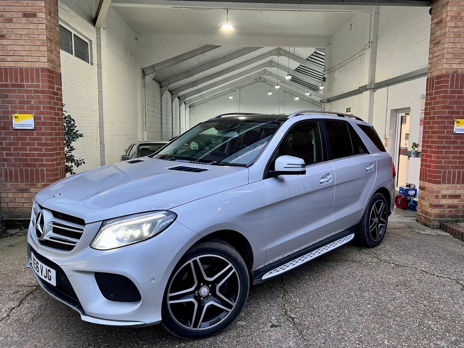 Used Mercedes-Benz GLE 2016 for sale - 77883475: Photo 72