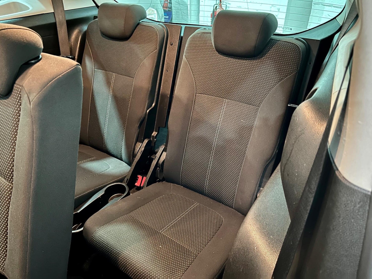 Used Vauxhall Zafira 2015 for sale - 76633112: Photo 32