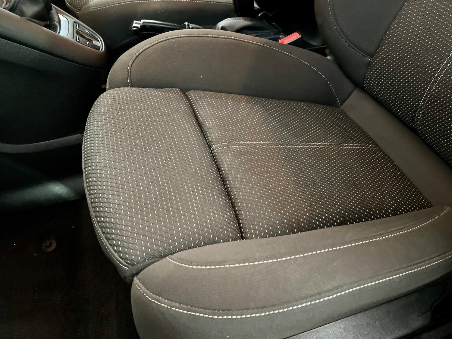 Used Vauxhall Zafira 2015 for sale - 76633112: Photo 36