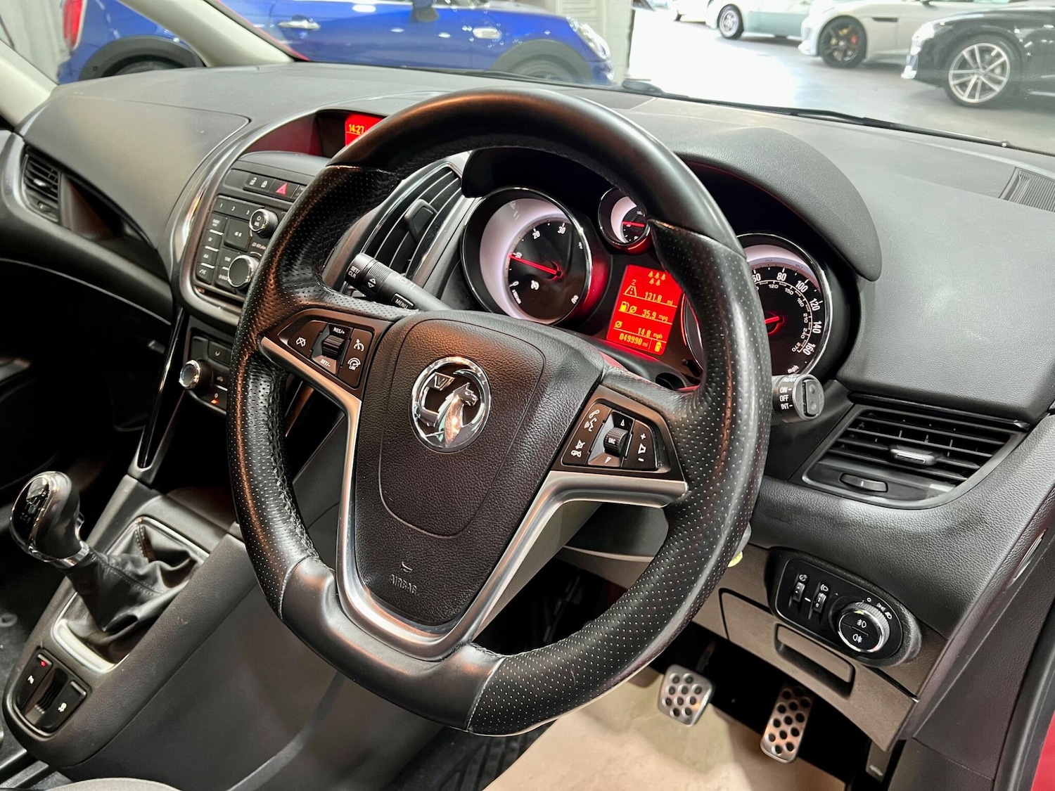 Used Vauxhall Zafira 2015 for sale - 76633112: Photo 5